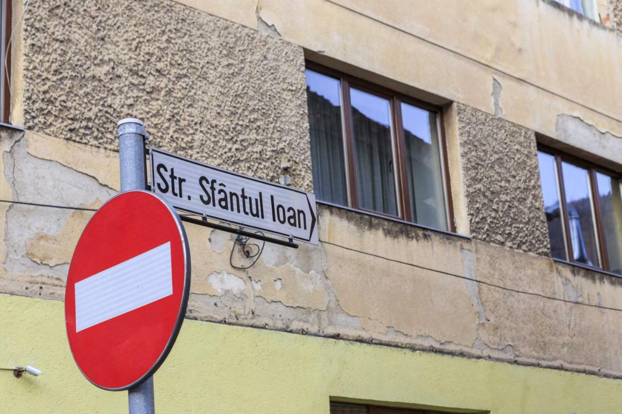 Strada Muresenilor - Savas Apartament ブラショフ エクステリア 写真